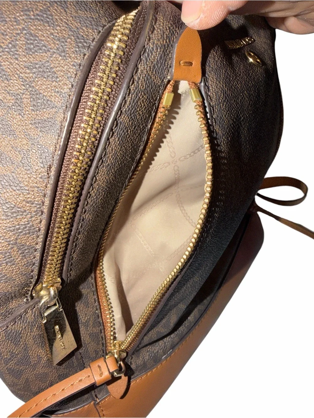 Michael Kors stylish michael